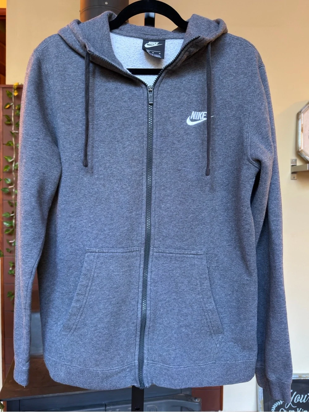 #370- Nike Men’s Gray Zip-Up Hooded Sweatshirt